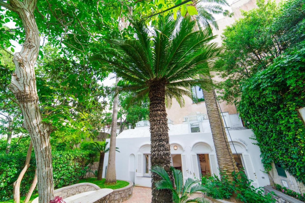 Villa Castello Apartments Capri Exterior photo
