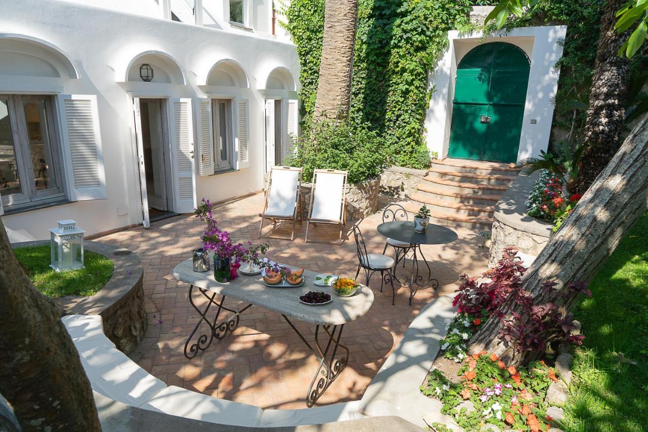 Villa Castello Apartments Capri Exterior photo