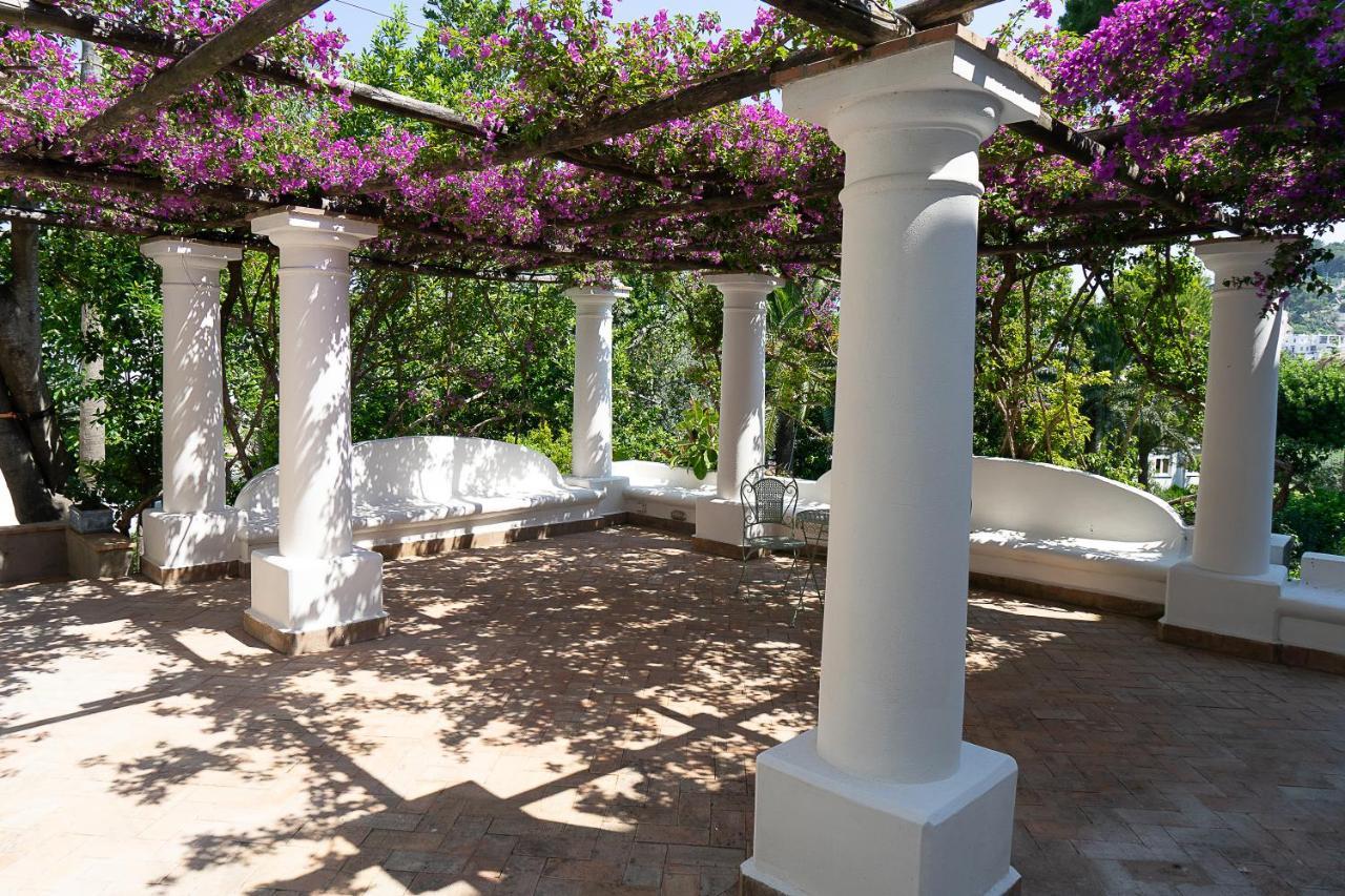 Villa Castello Apartments Capri Exterior photo